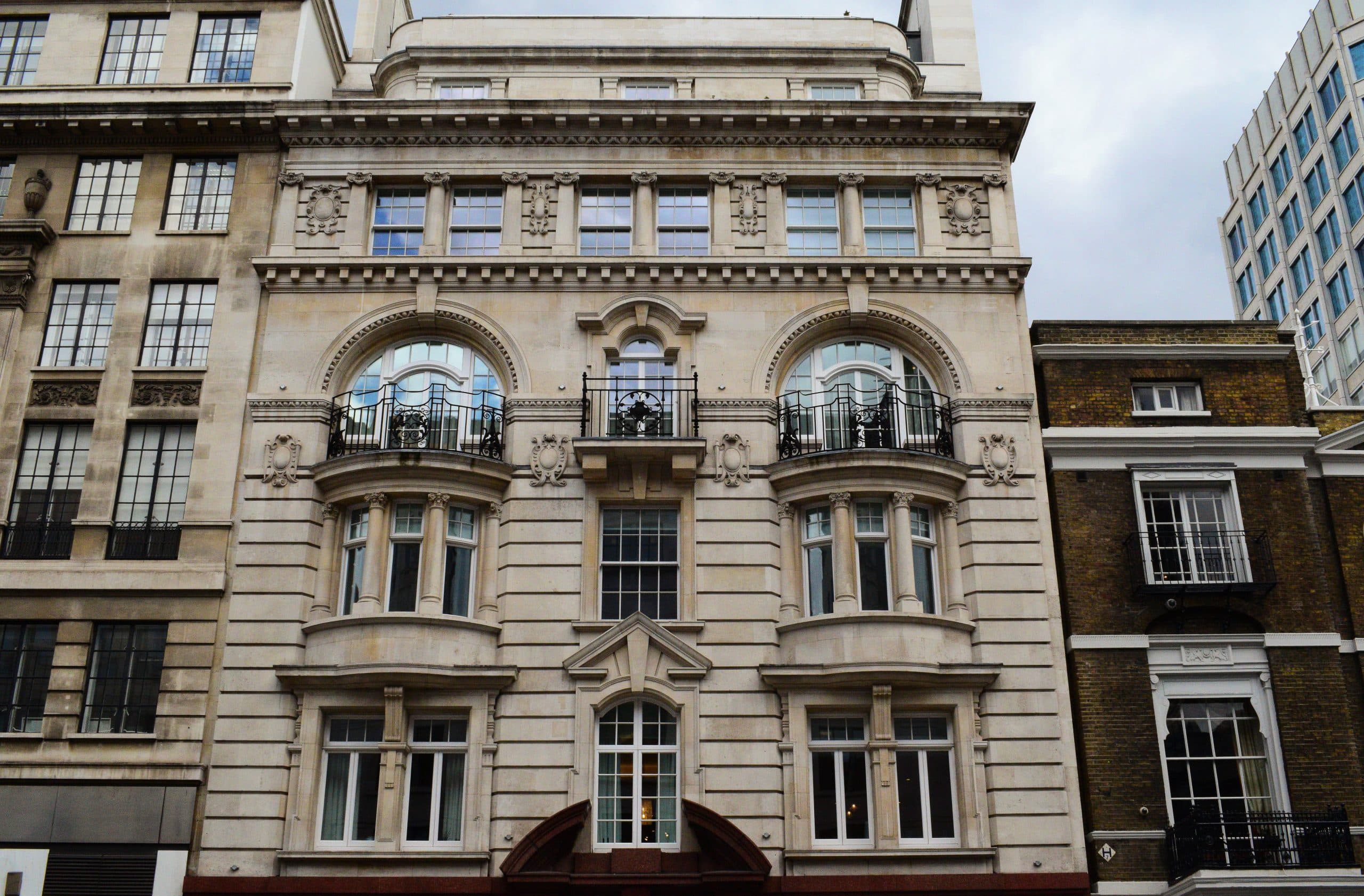 Acoustic windows on St James' Front